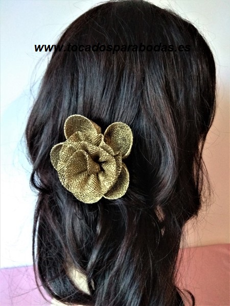 Tocado Broche Rebeca 215